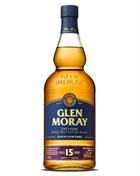 Glen Moray 15 years Single Speyside Malt contains 70 centiliters of whisky with 40 percent alcohol